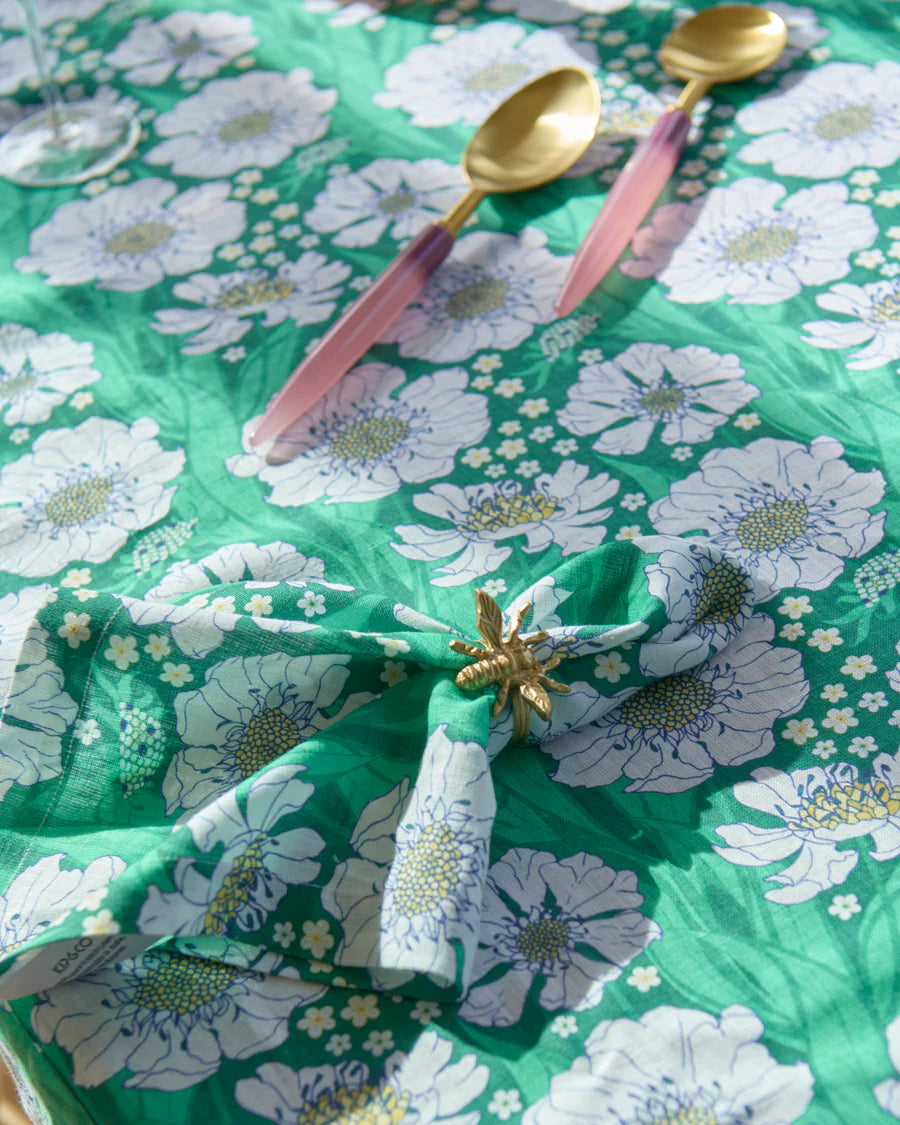 Tumbling Flowers Standard