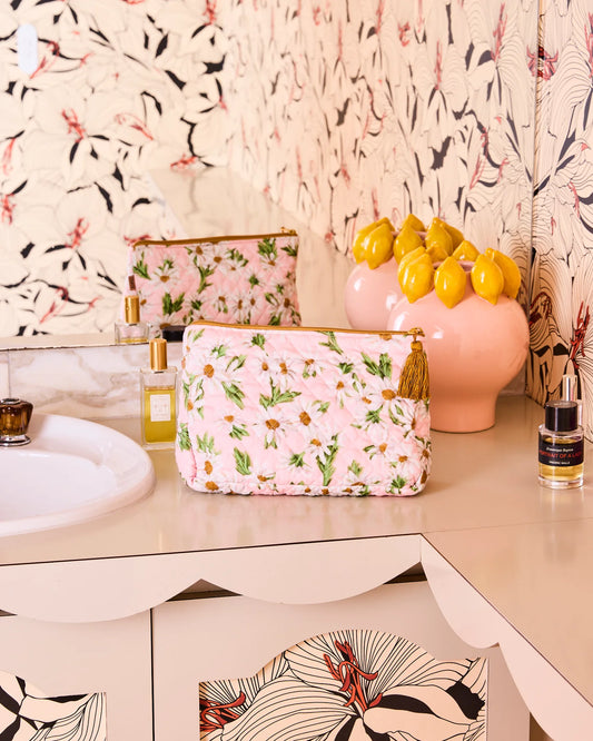 Sweet Daisy Quilted Cotton Toiletry Purse