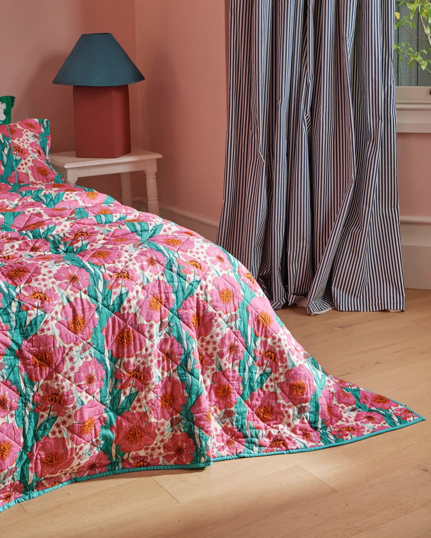 Tumbling Flowers Pink Quilted Bedspread
