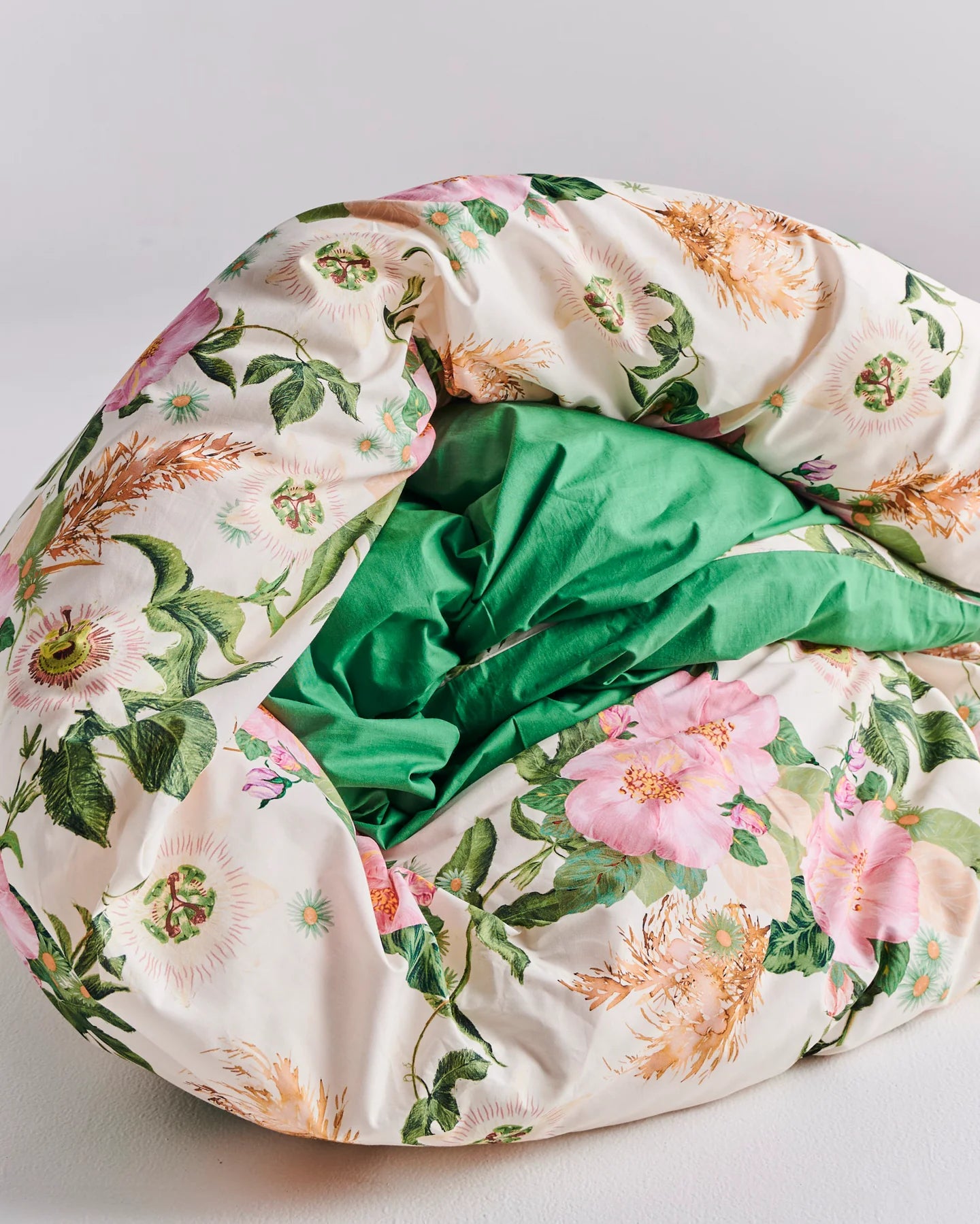 Sunday Stroll Quilt Cover