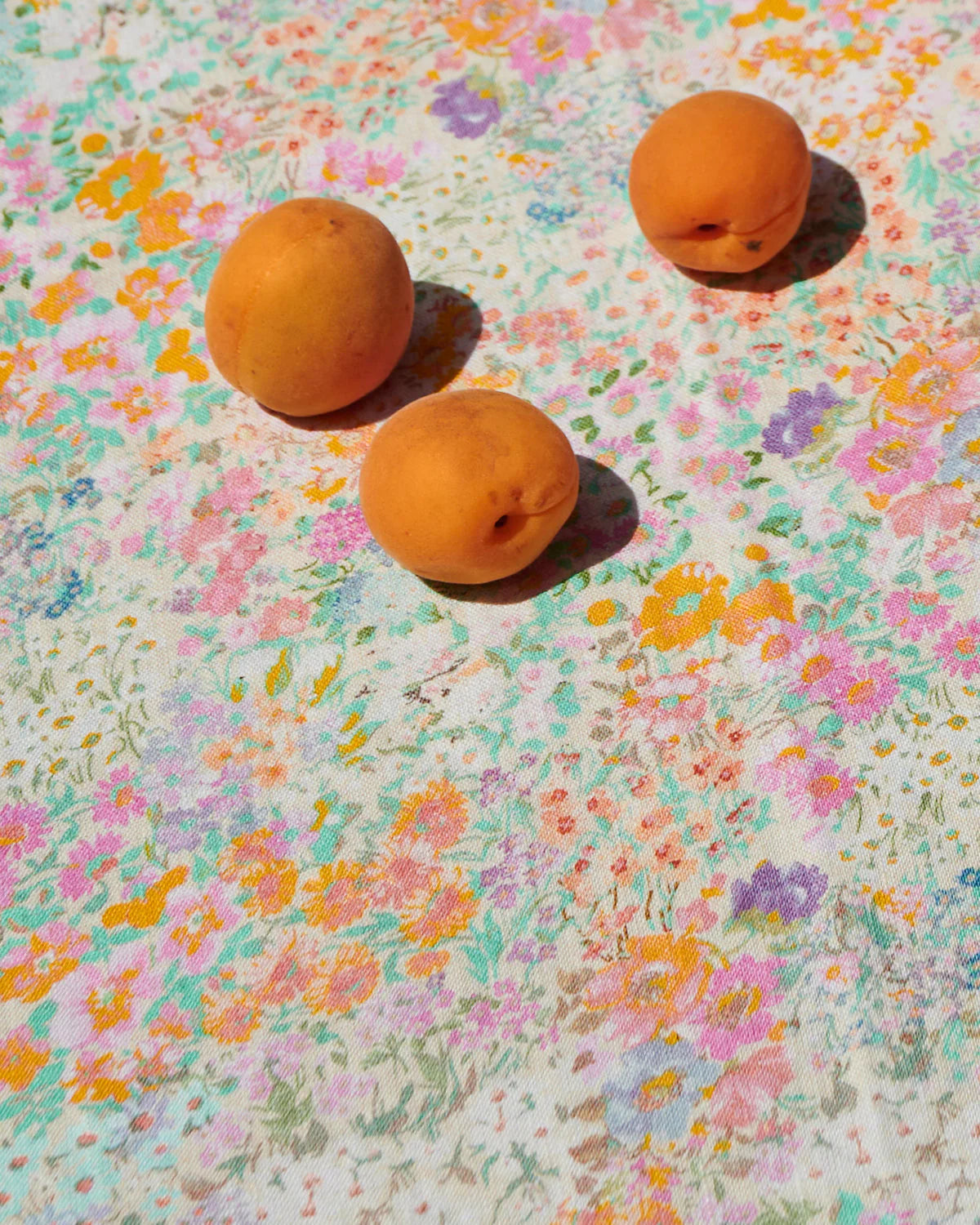 Ditsy Round Tablecloth
