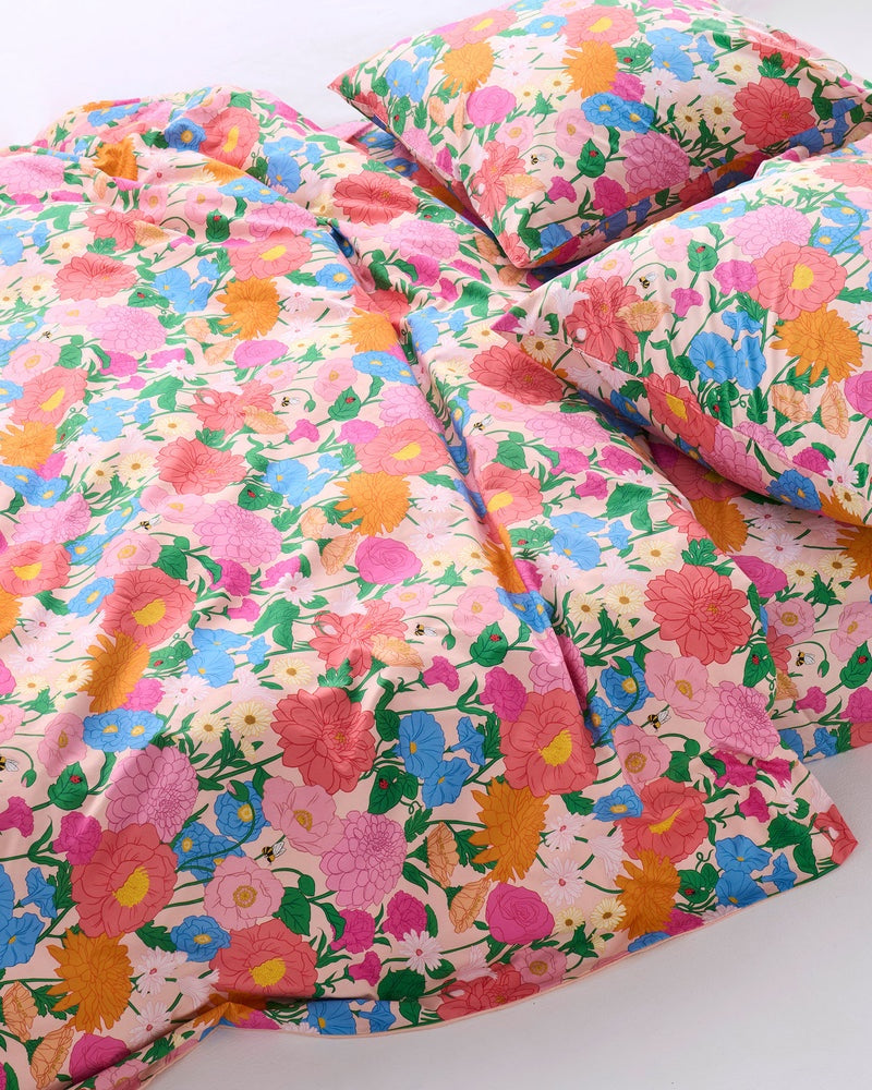 Follow The Sun Pillowcase Set