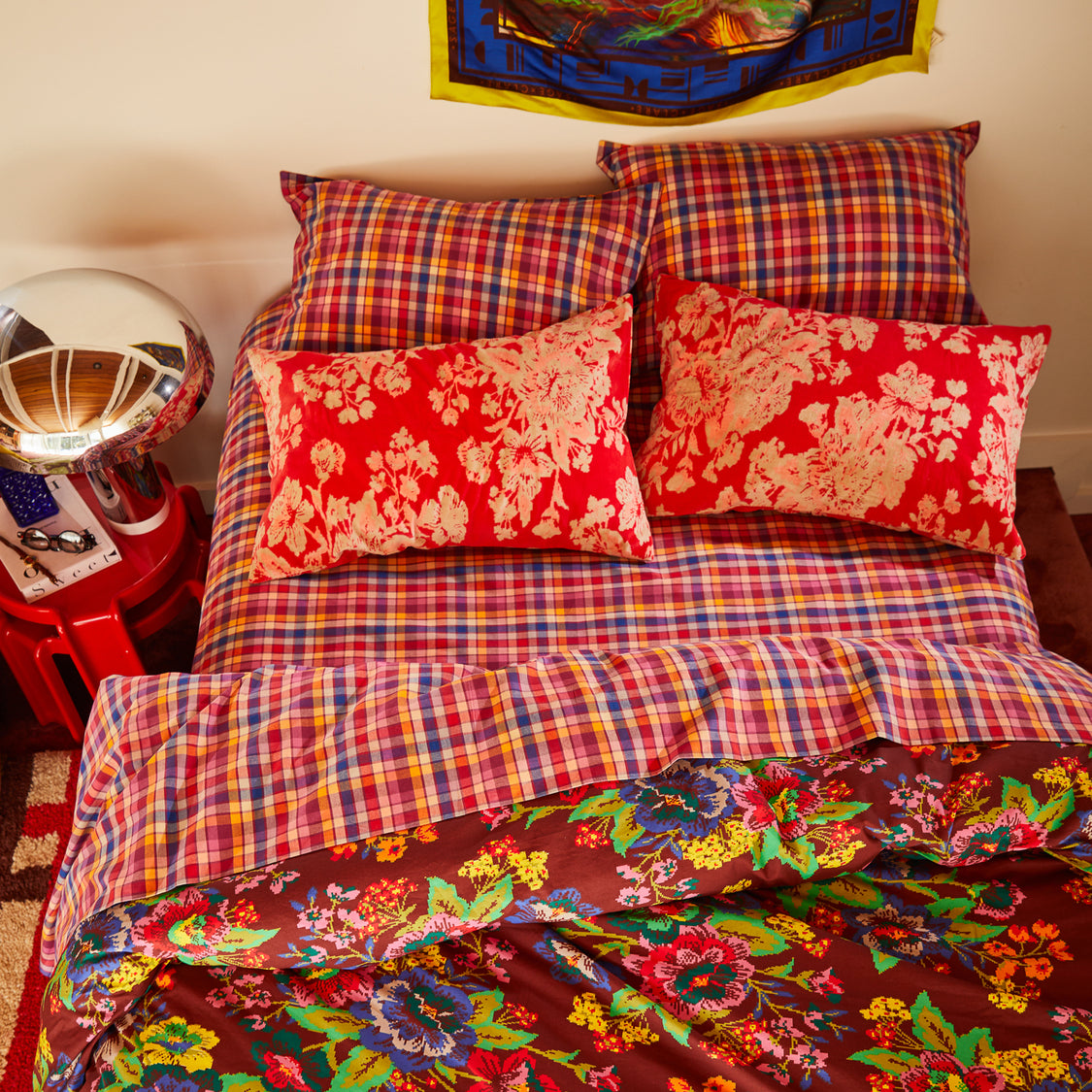 Stela Pansy Pillowcase Set